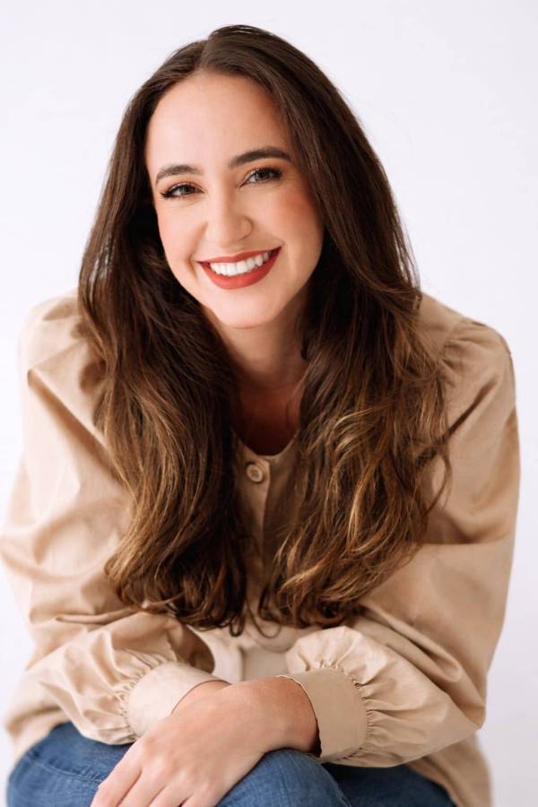 ÉRIKA MARTINEZ - ODONTÓLOGOS - PERIODONTIA